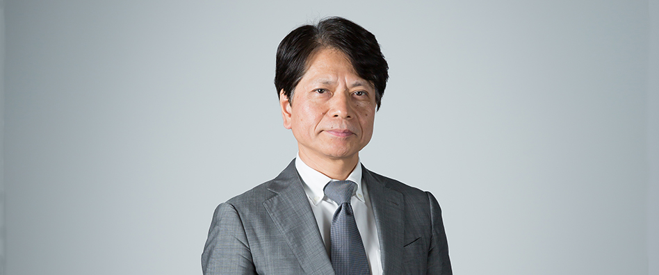 執行役員 / ビジネスソリューション本部 本部長 手塚 清二